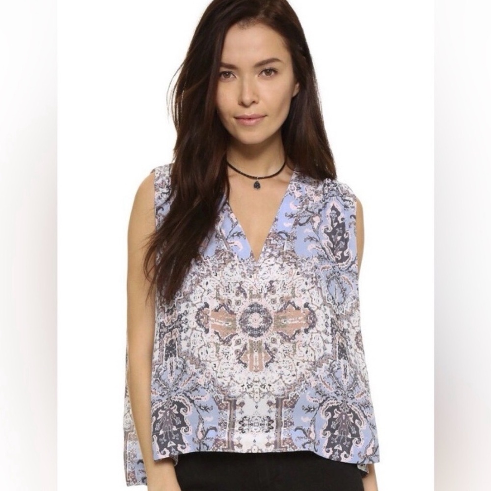 Free People Women’s Printed Darcy V-Neck Sleeveless Top, Size Large